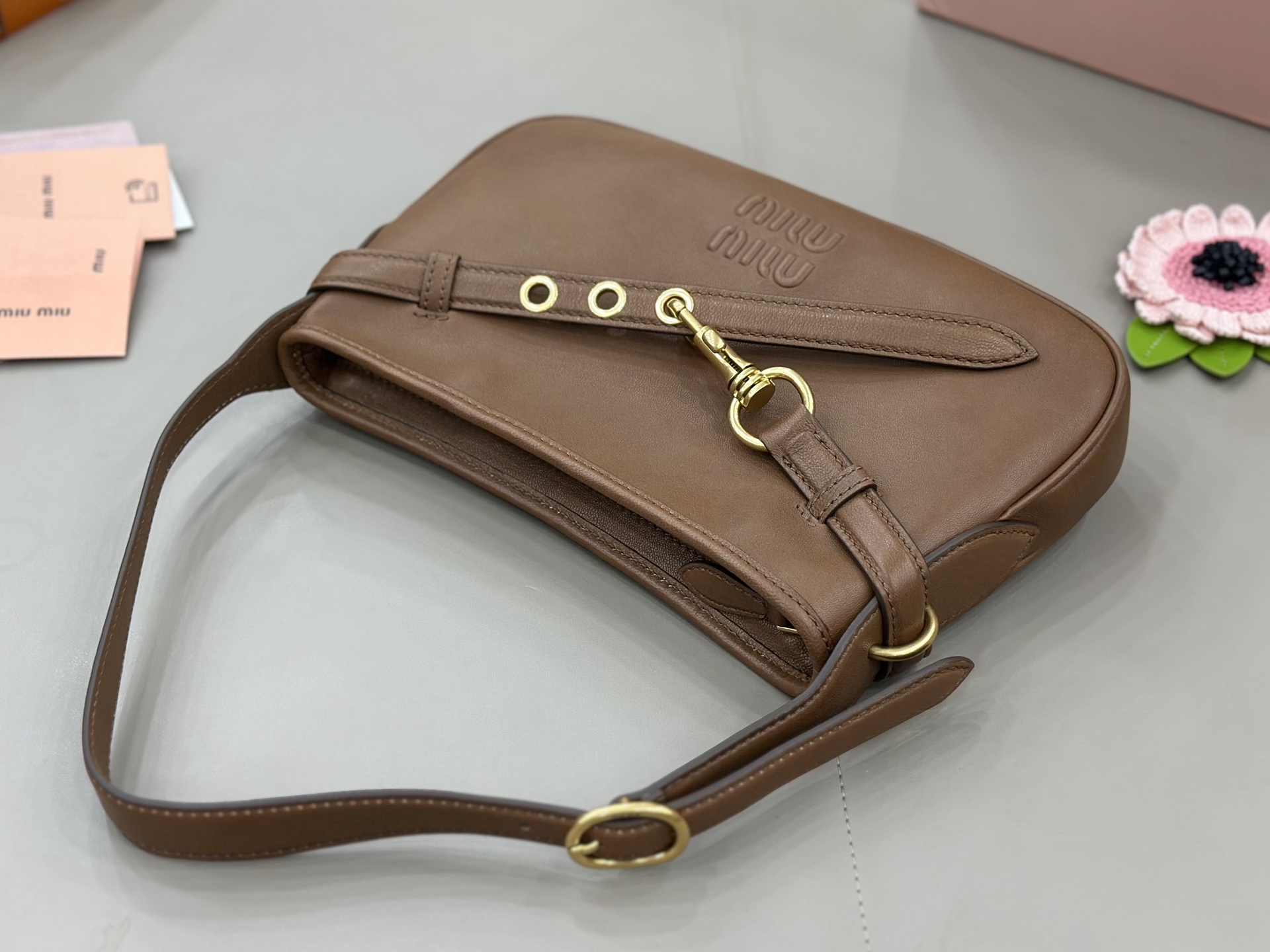 Miu Miu Leather Strap Buckle Shoulder Bag-30*18.5*4.5CM