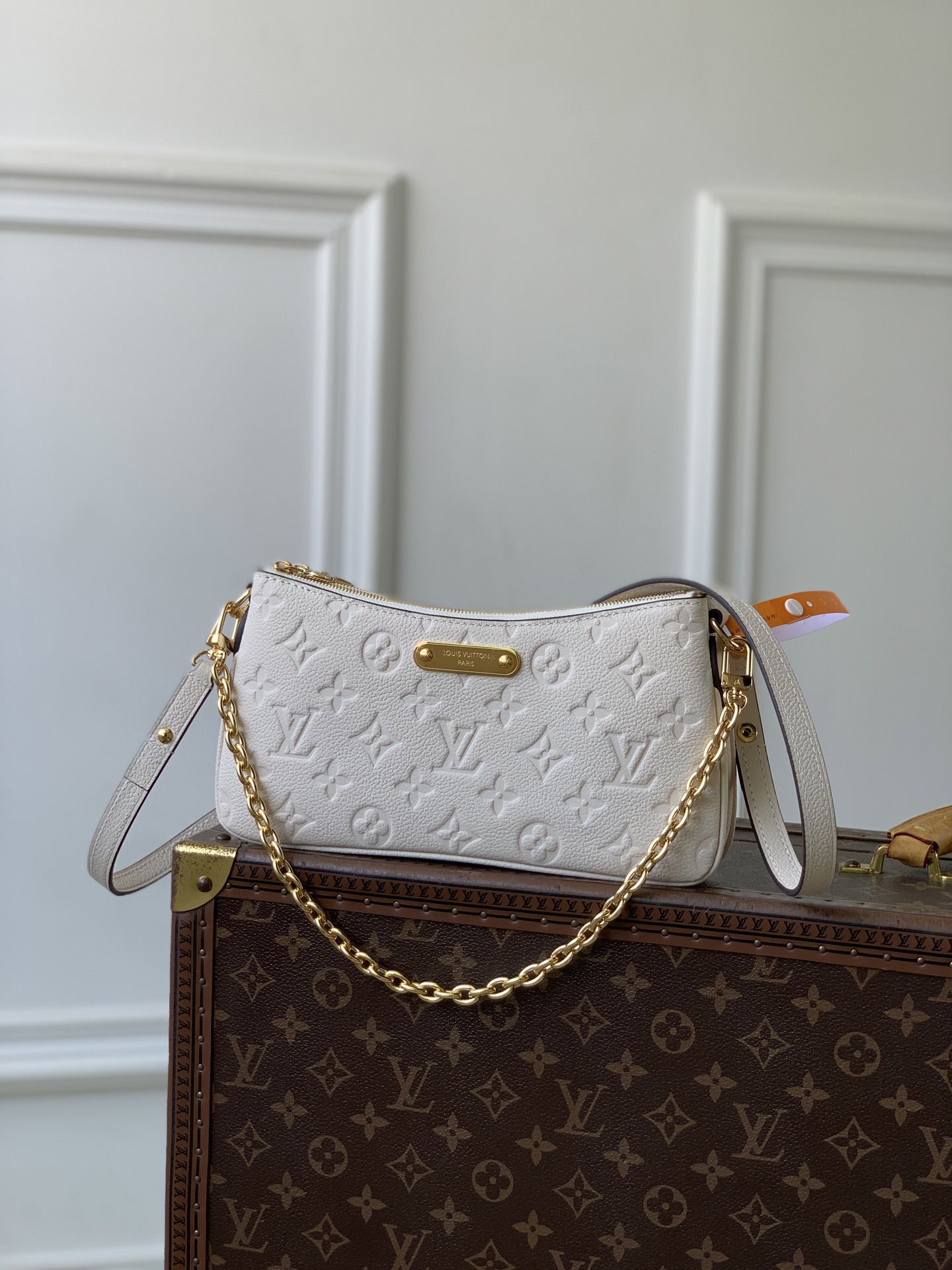 Loui*s Vvtt0n Pochette Liv Monogram Empreinte Leather-24.5*13*6.5CM