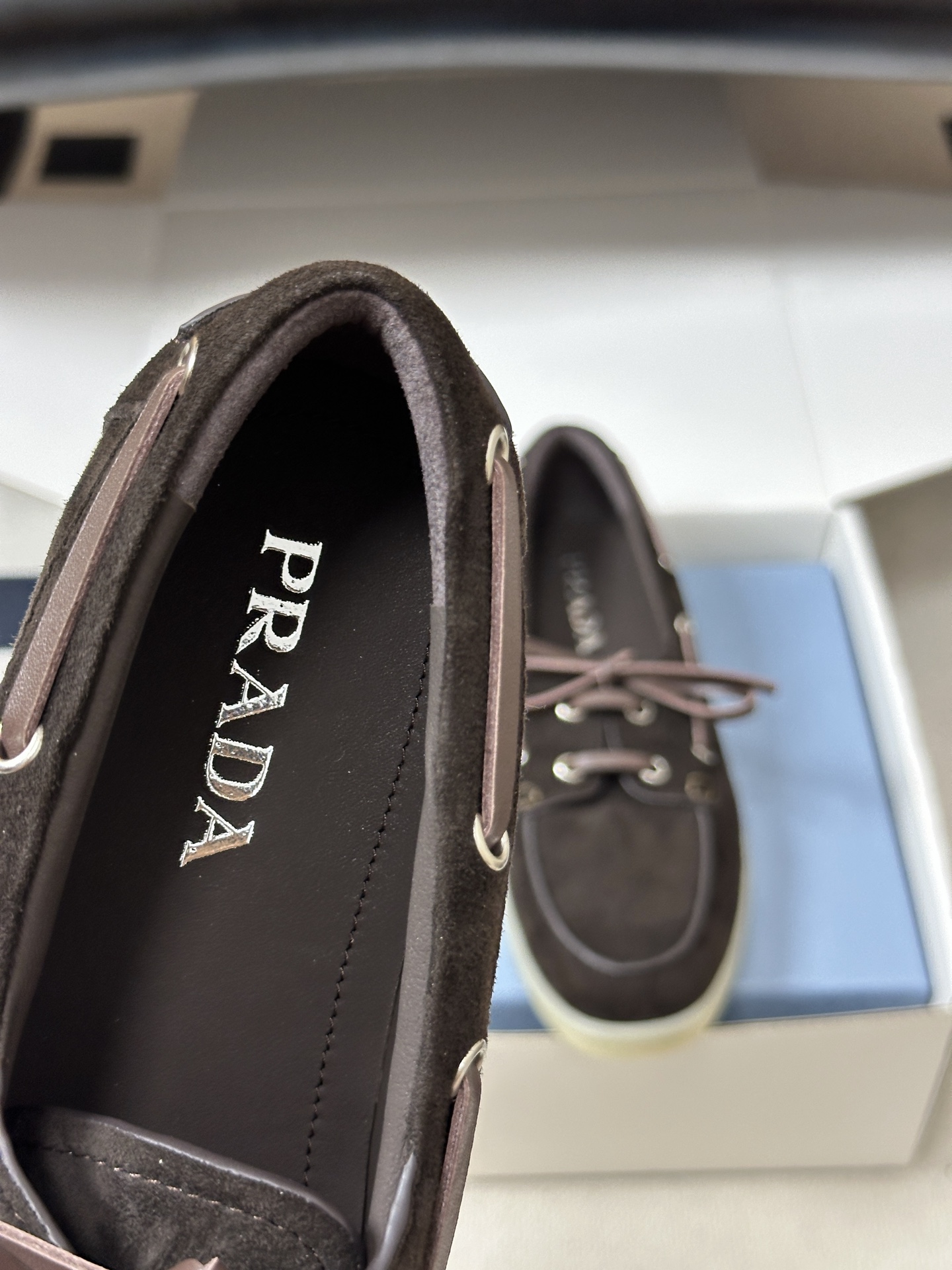 Pra*da 2026ss Suede Boat Shoes