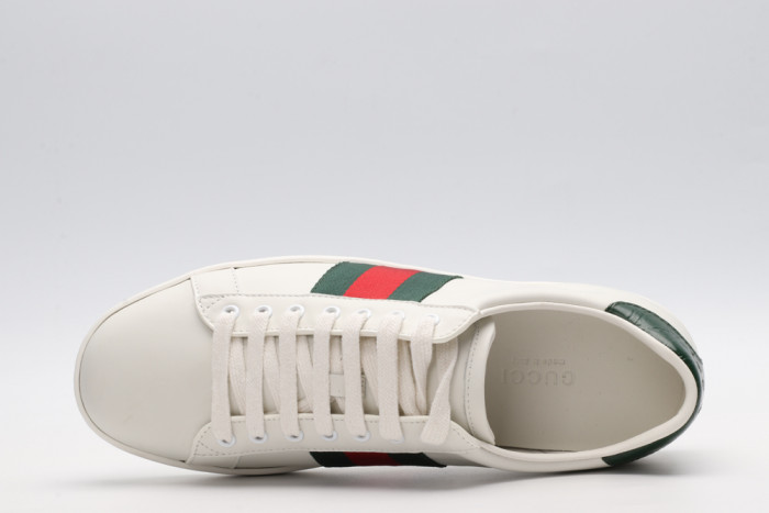 G*u*i low-top sneaker