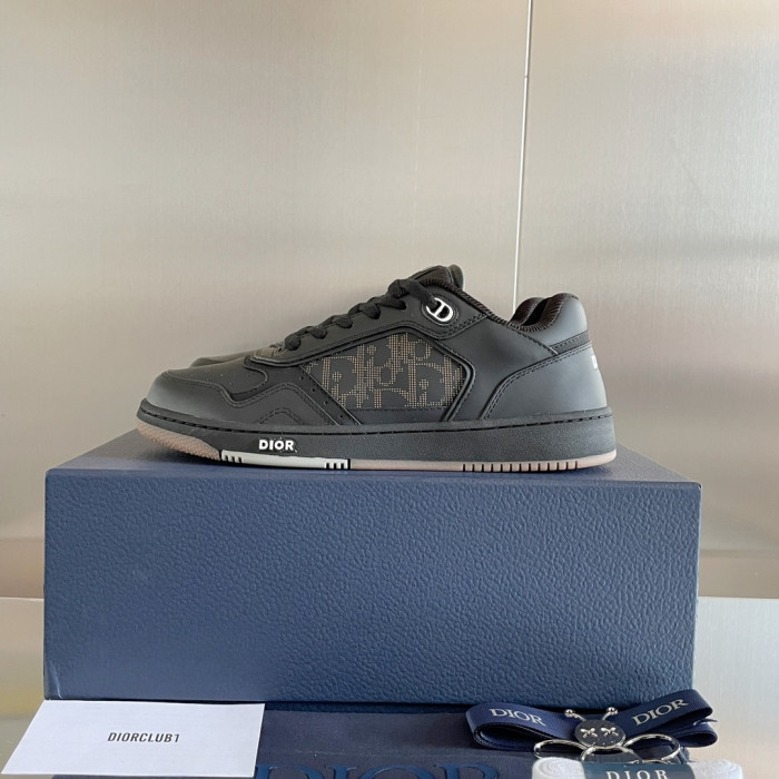 DR B27 Sneakers