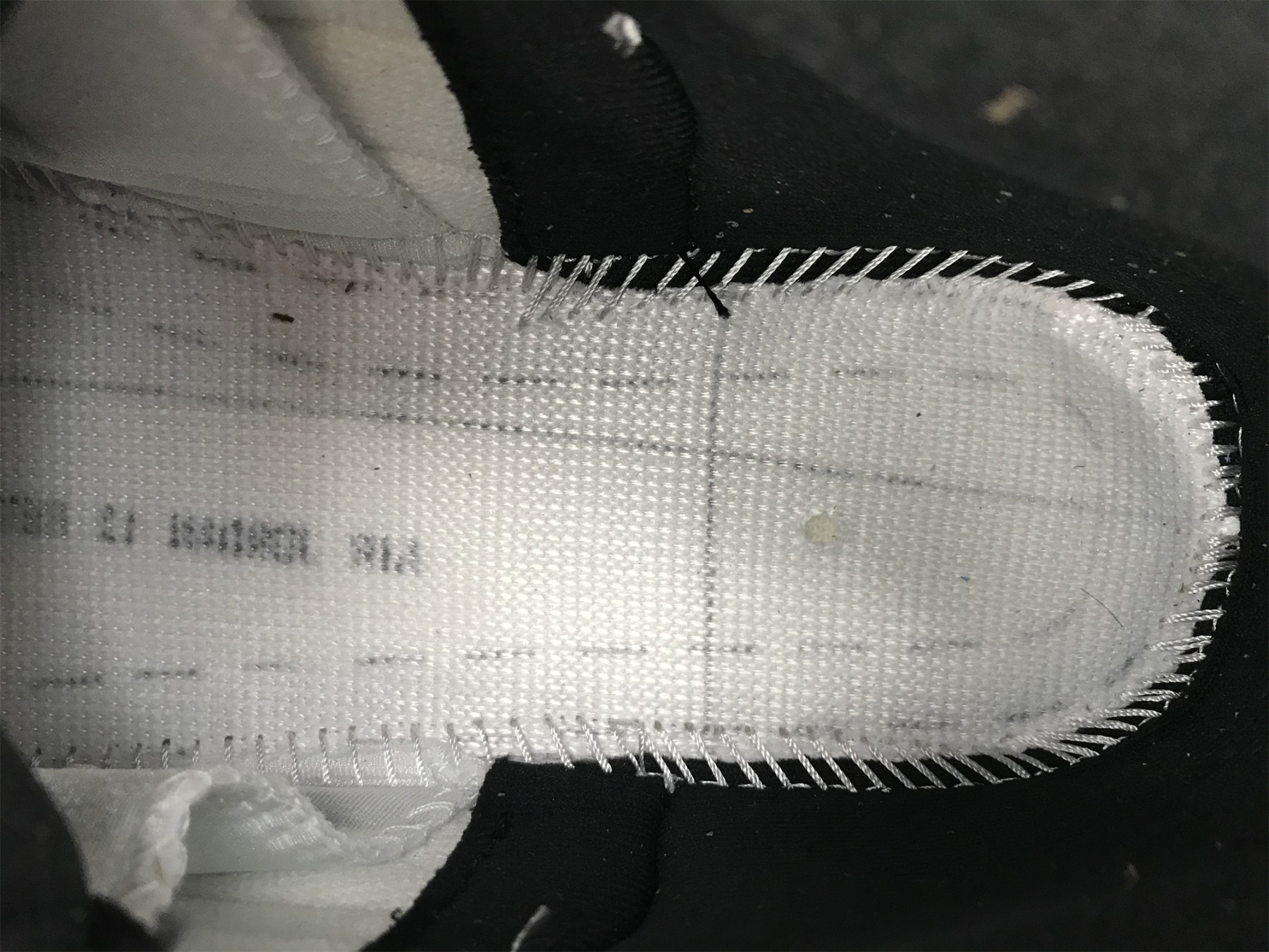 UA AIR JORDAN 12 RETRO 
