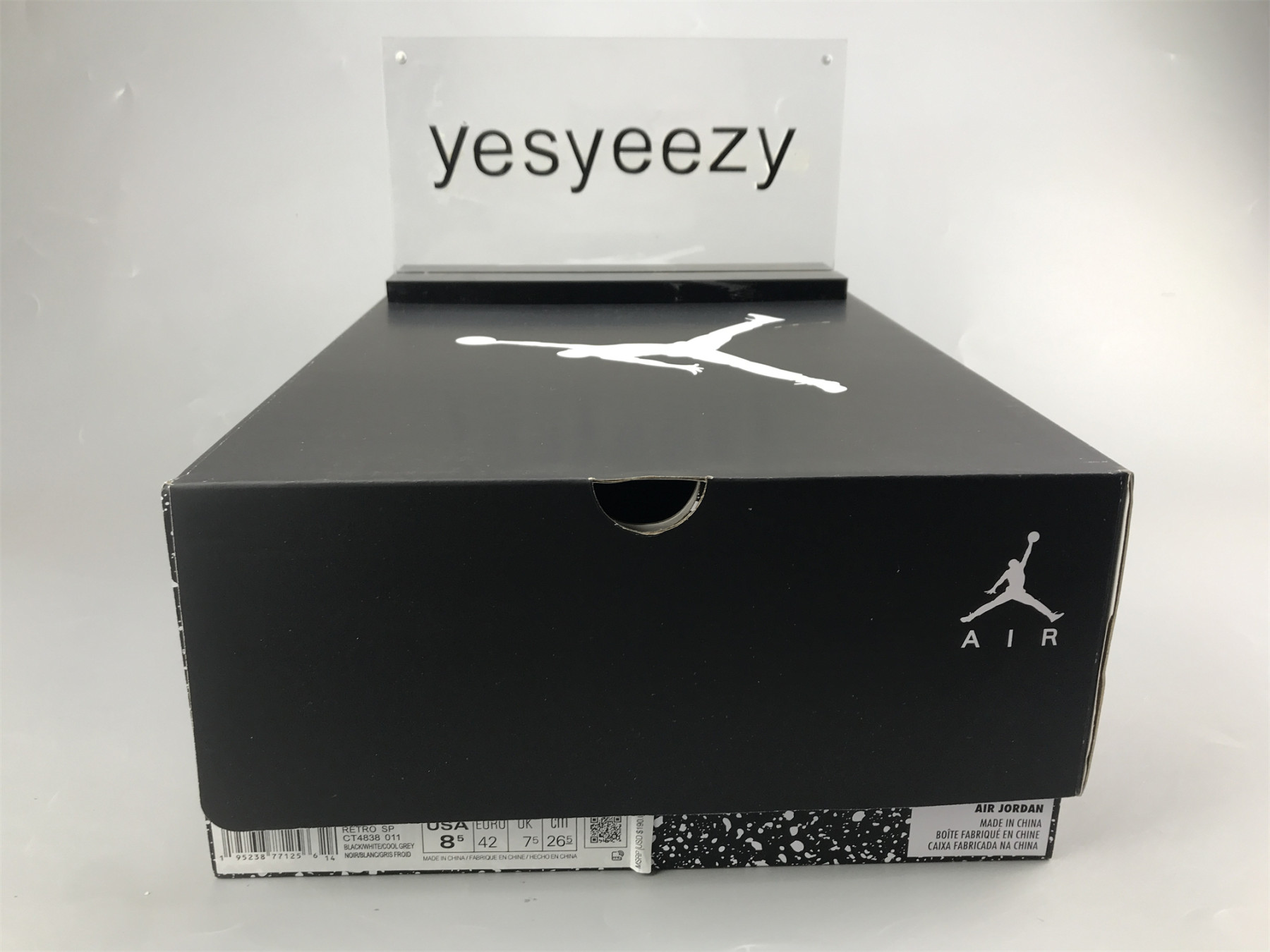 UA AIR JORDAN 5 RETRO 2021