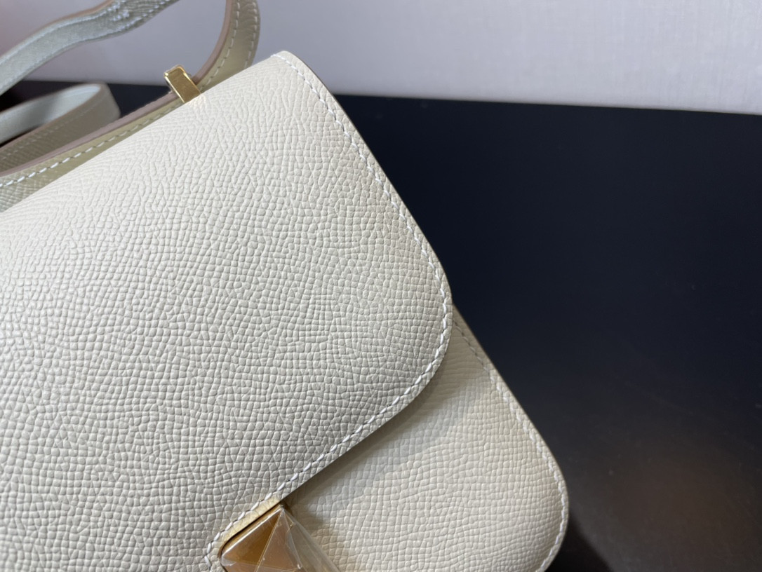H**me5 Constance 19 Epsom Gold Hardware 7.25" x 6.25" x 2.25"
