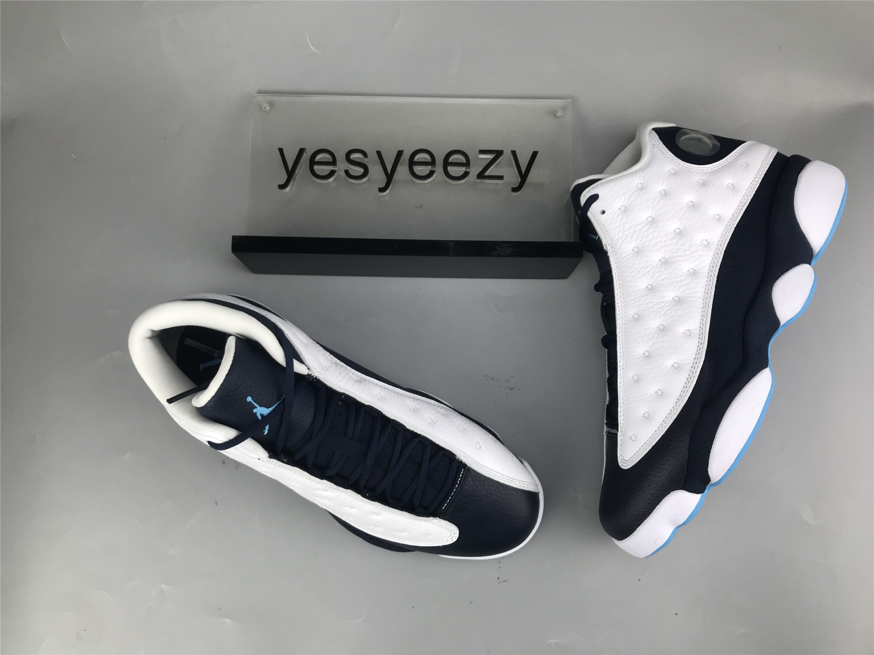 UA AIR JORDAN 13 RETRO 