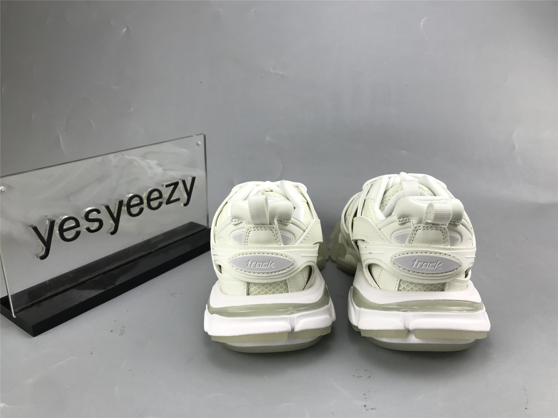 UA TRACK SNEAKER WHITE