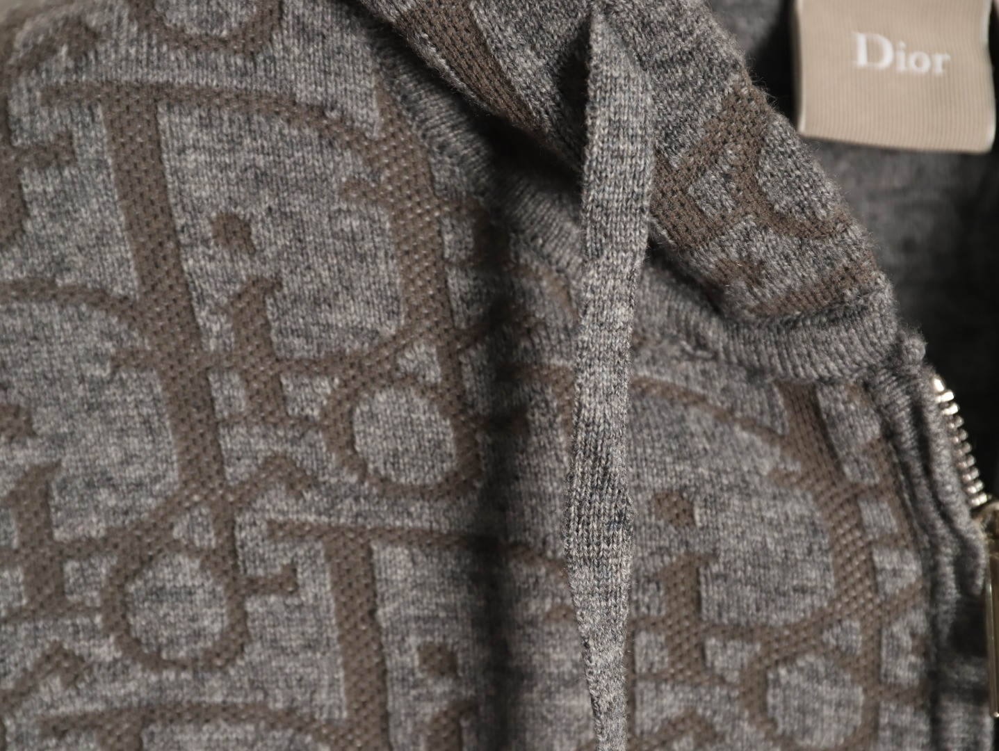 D10r 26SS Coats