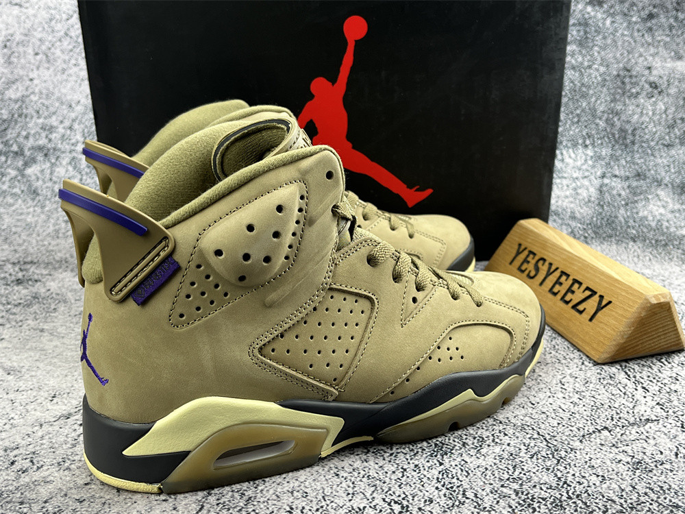 UA WMNS AIR JORDAN 6 RETRO GORE-TEX 
