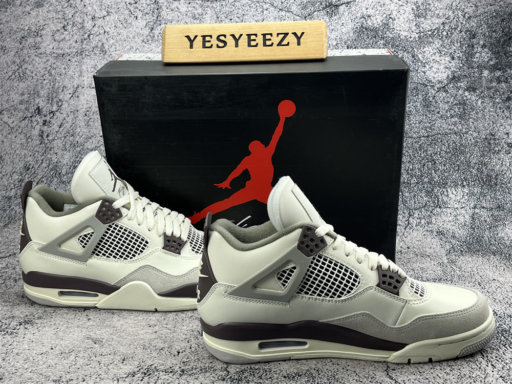 UA A MA MANIÉRE X WMNS AIR JORDAN 4 RETRO 