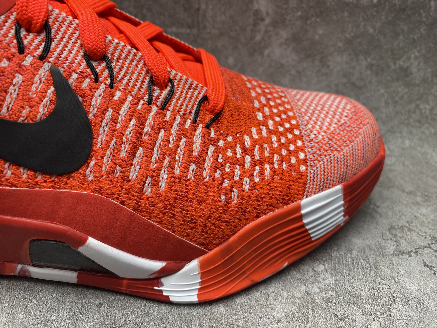 UA Nike Kobe 9 Elite Protro
