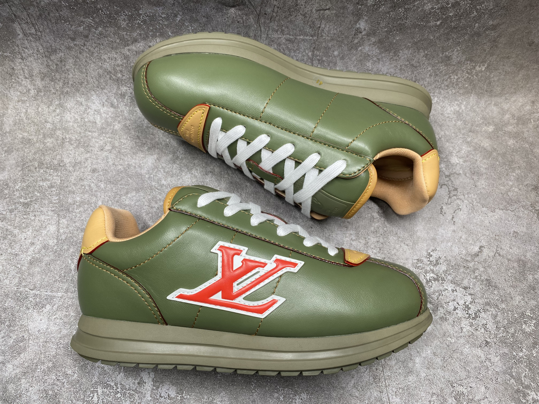 LV BUTTERSOFT Sneaker