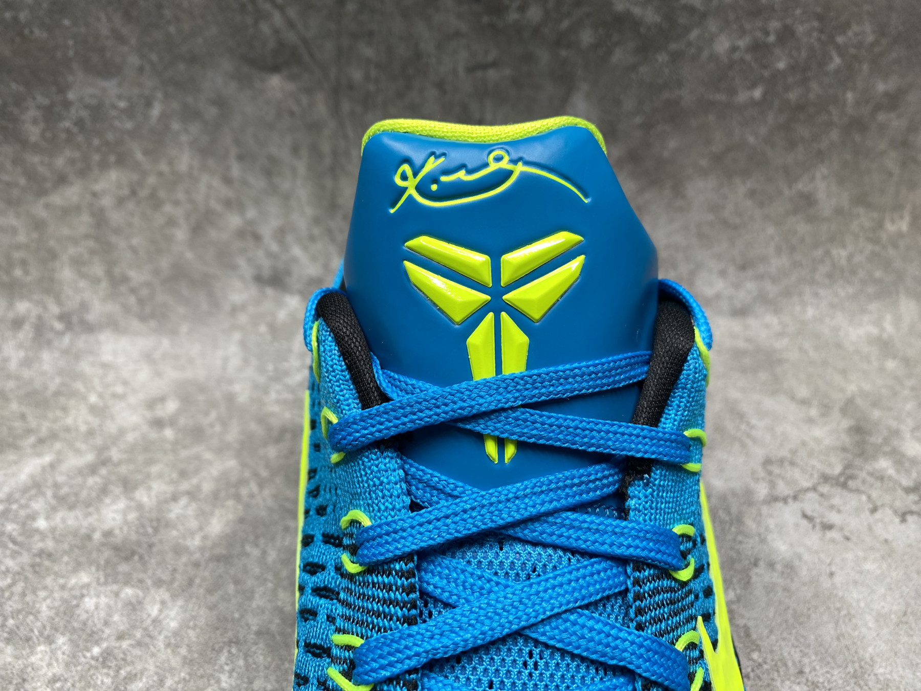 UA Nike Kobe 9 Elite Low Protro