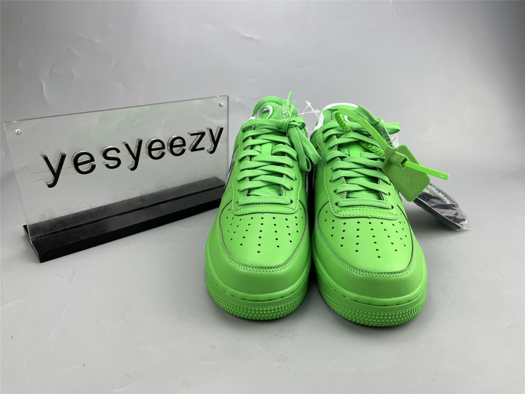 UA NIKE OFF-WHITE X AIR FORCE 1 LOW 
