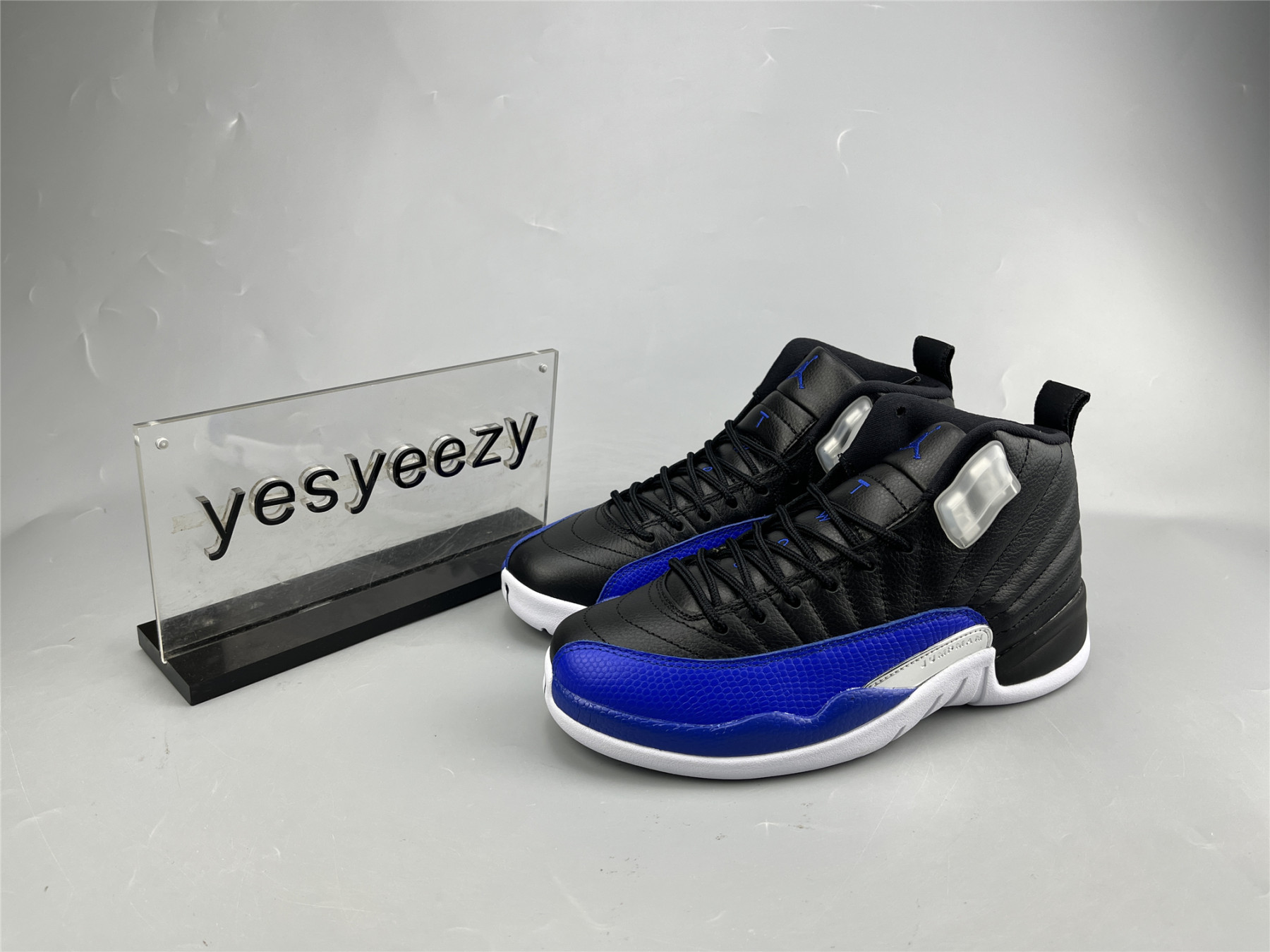 UA AIR JORDAN 12 â€œHYPER ROYALâ€