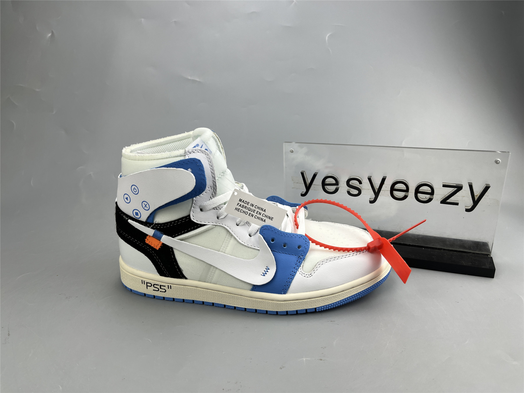 UA AIR JORDAN 1 OFF WHITE NRG