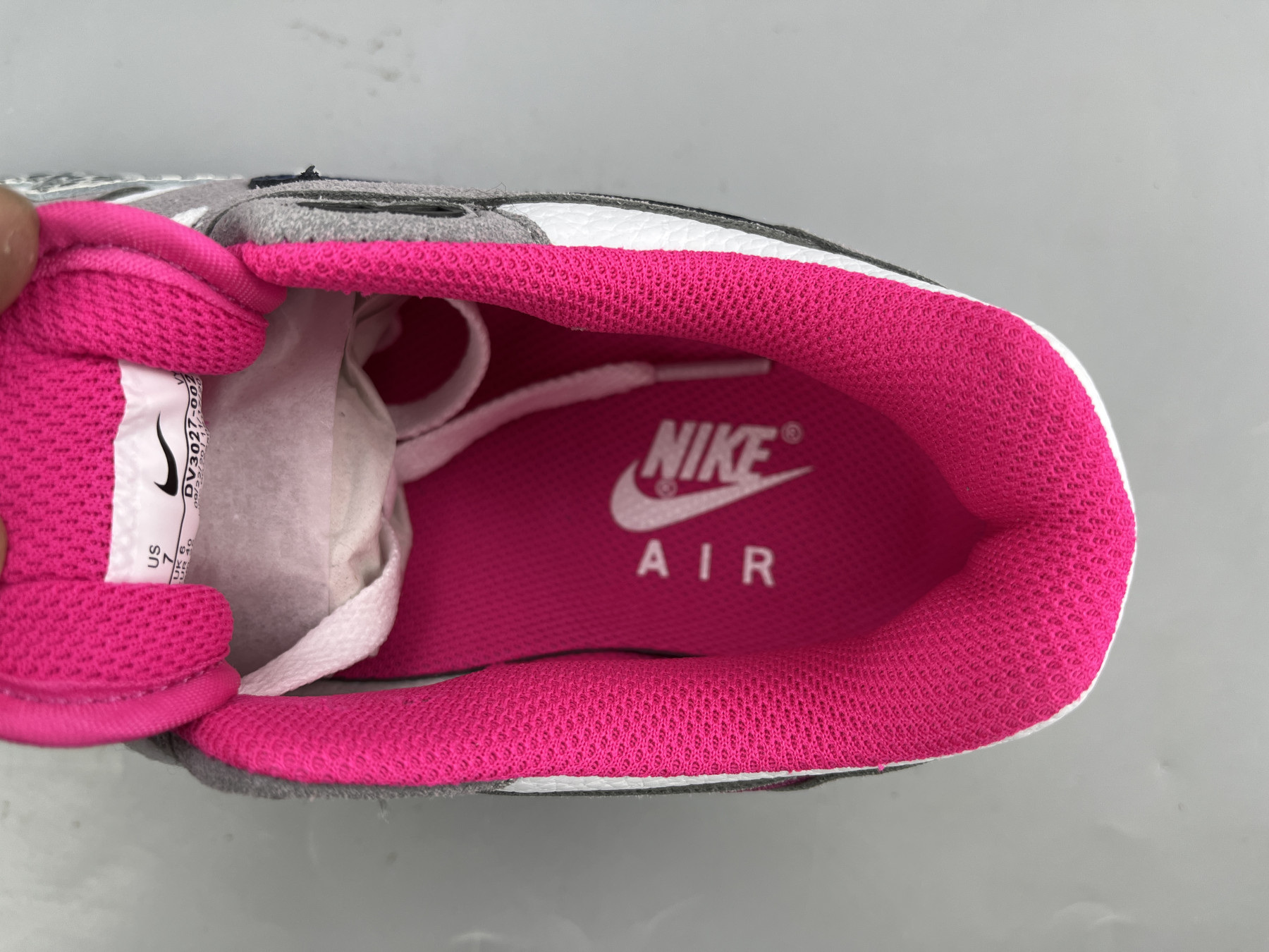 UA NIKE AIR MAX 1 GREY WHITE