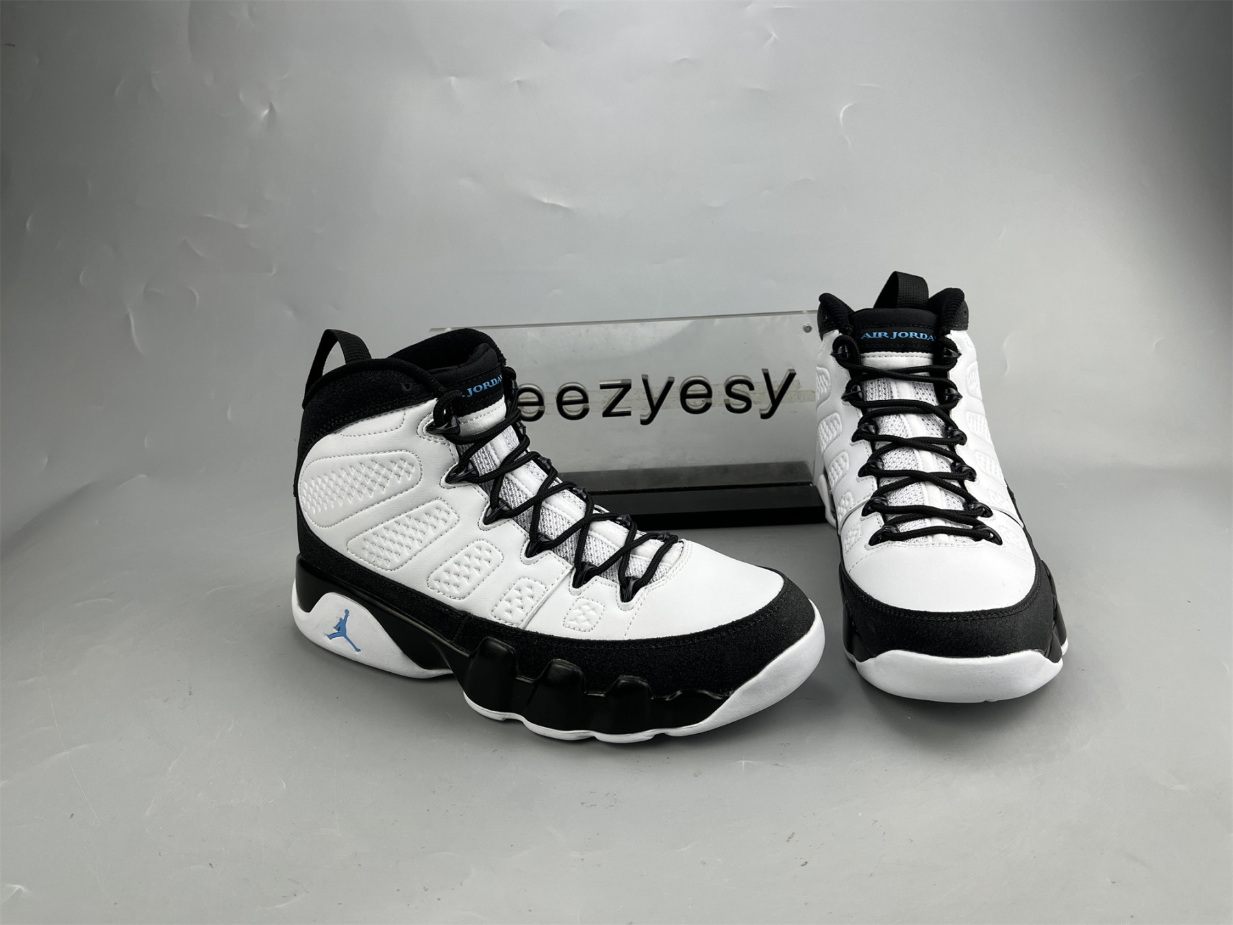 UA AIR JORDAN 9 RETRO 