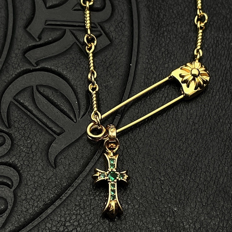 Ch*0me He**ts Twisted Cross Pin Necklace (Chain length 45+5cm)