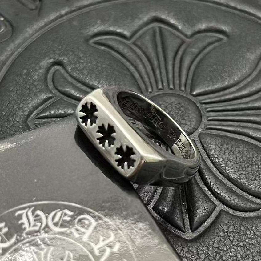 Ch*0me He**ts Cross Ring