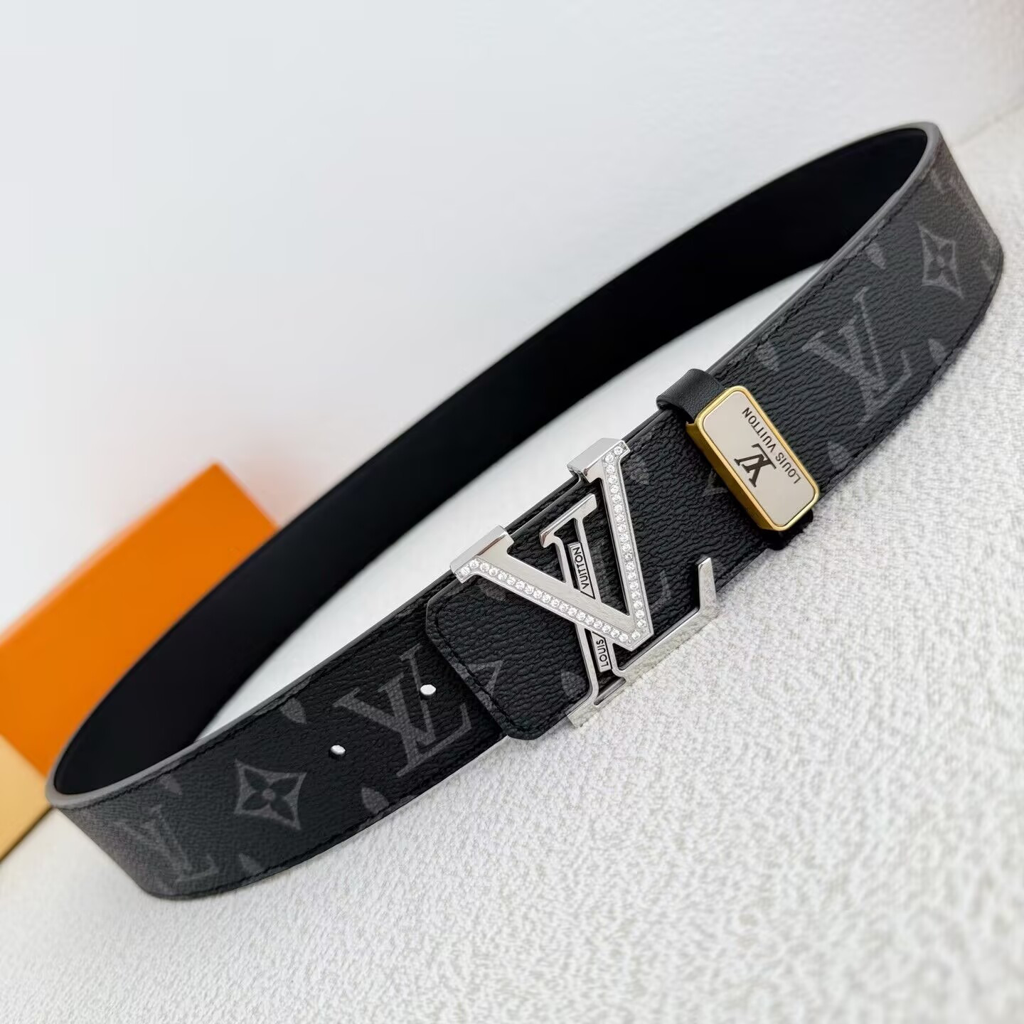 LV Belt