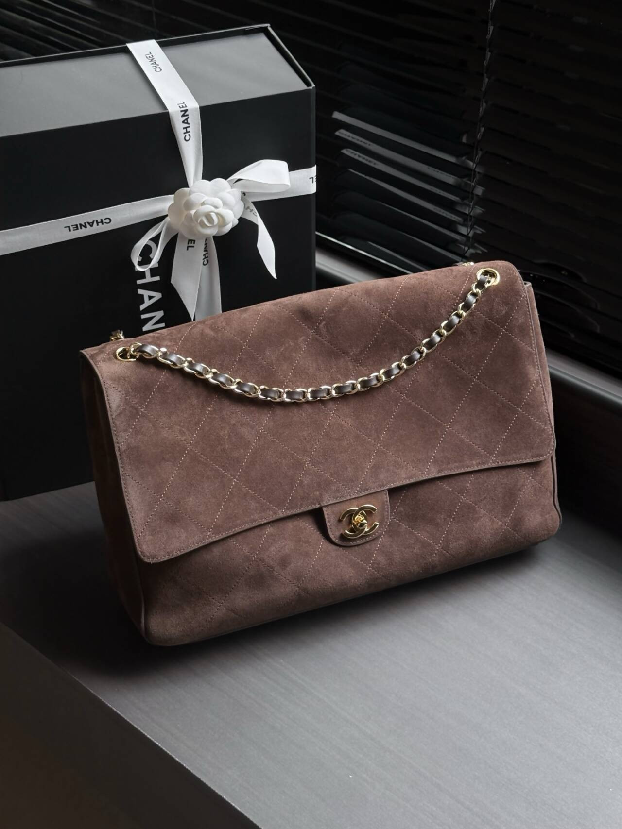 Ch**el Flap Bag Brown AS6234 38.5x26x11cm