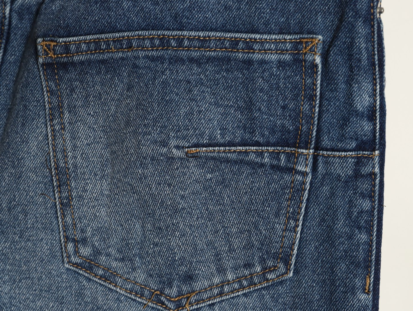 D10r Jeans