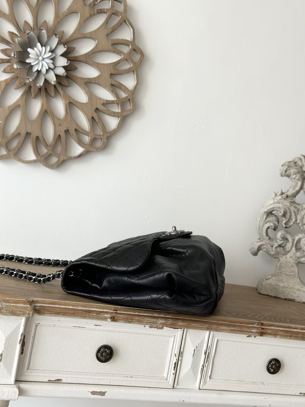 Chane Flap Cloud Bag 30x40cm