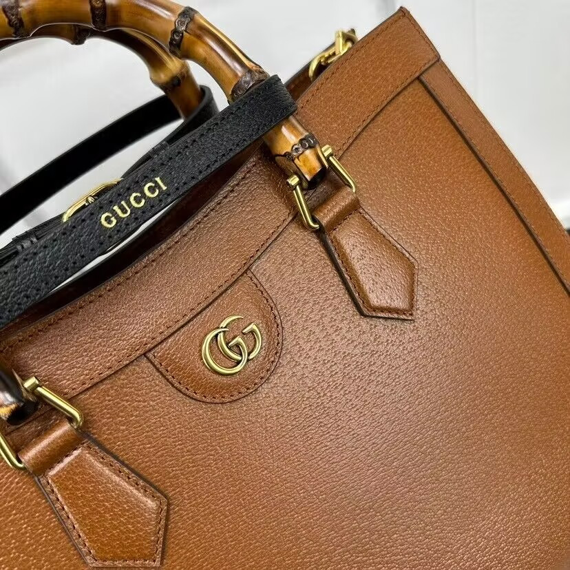 Gvc*1 Diana large tote bag 35x30x14 cm