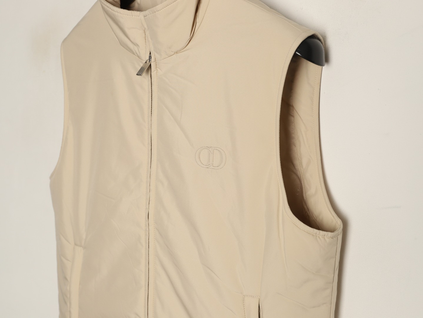 D10r Vest