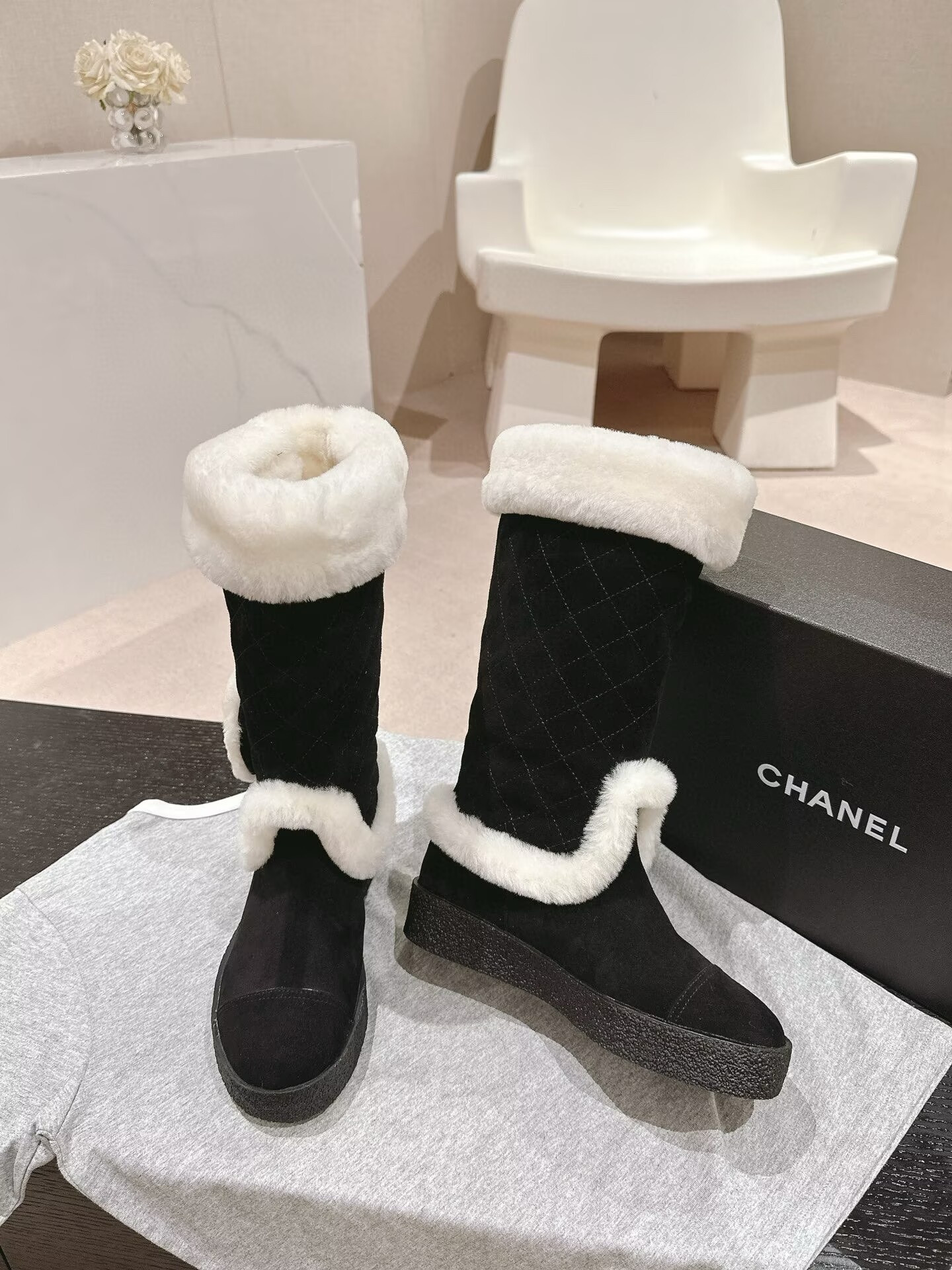 UA Ch**el Boots