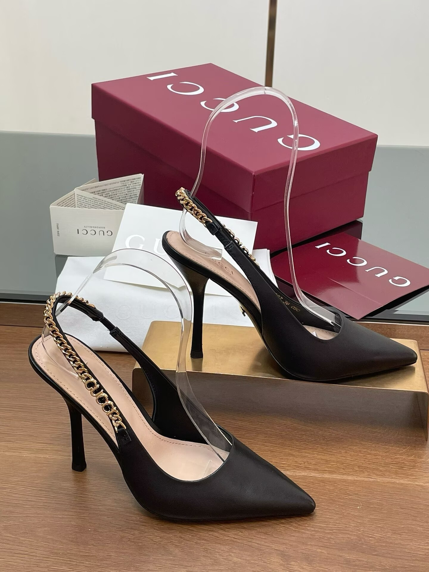 UA Gvc*1 Signoria Slingback Pump