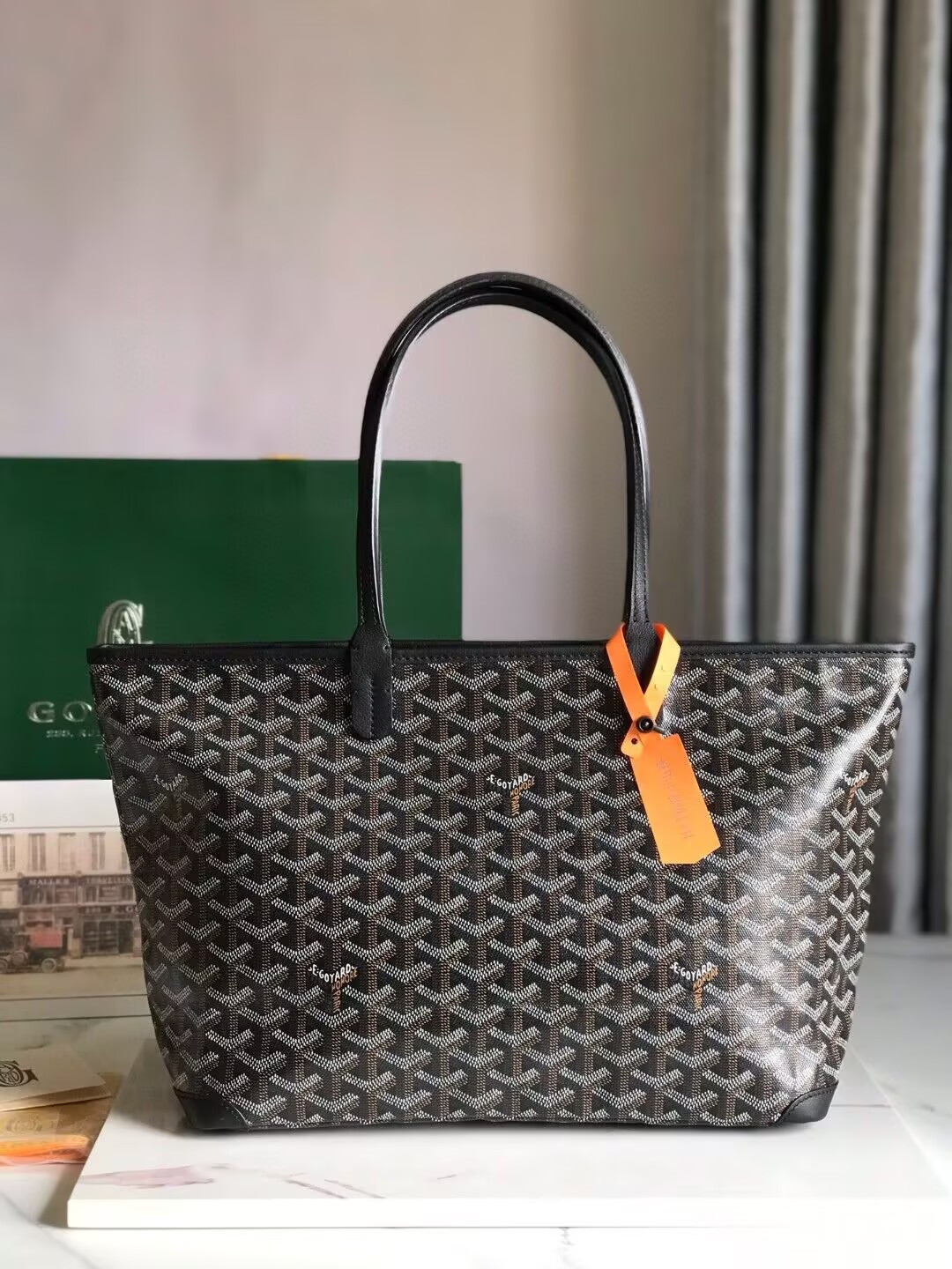 G09ard Artois Bag 25 x14 x30CM