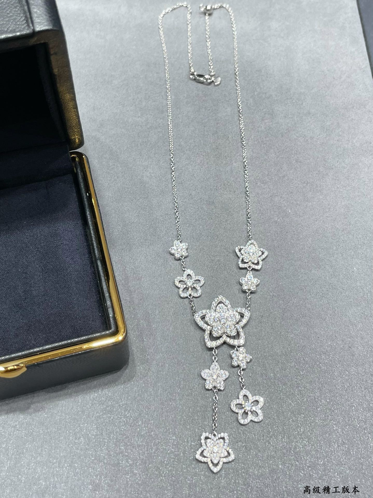 Graff Wild Flower D1am0nd Drop Necklace