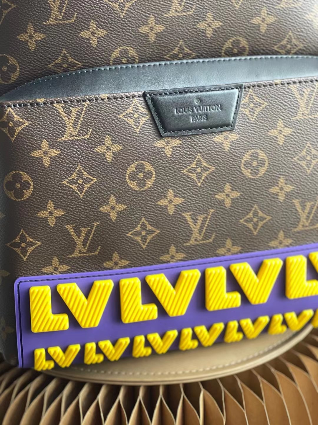LV DISCOVERY BACKPACK M57965