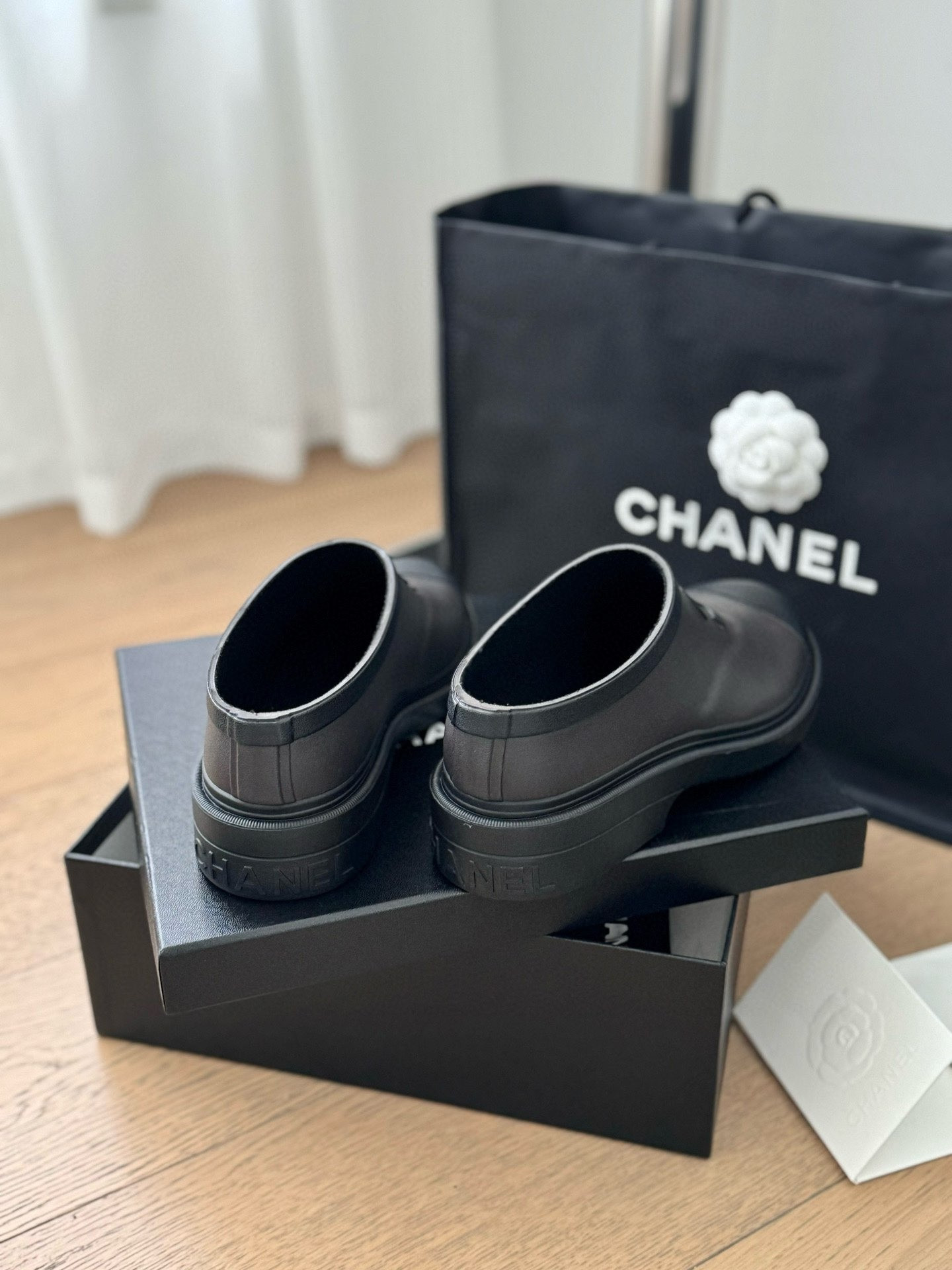 UA Ch**el Boots