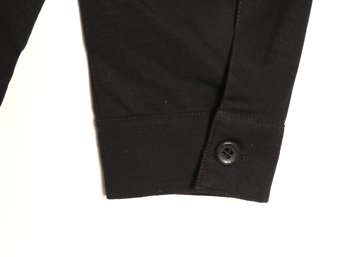 L0vis Vvtt0n LV Jacket