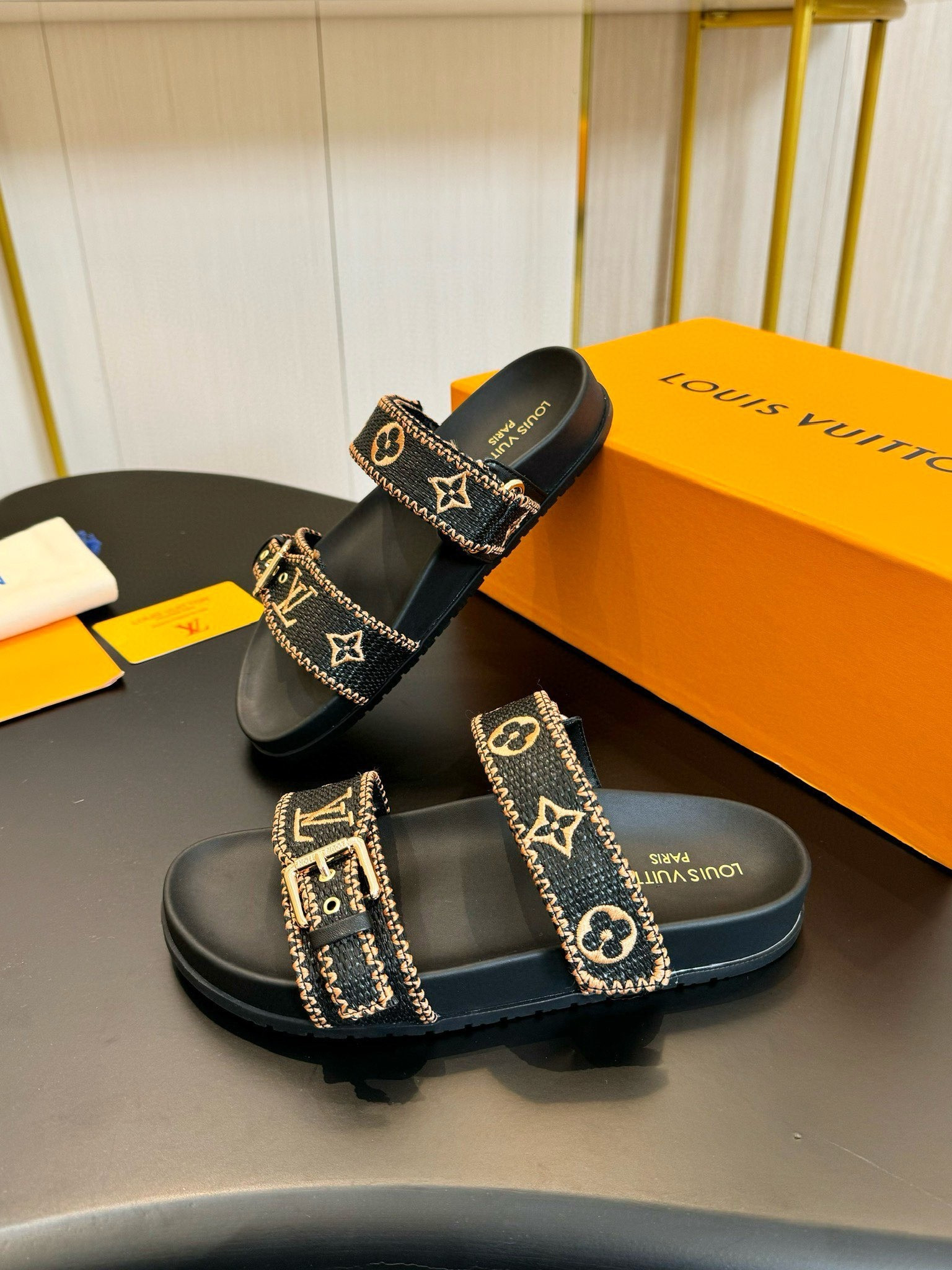 UA LV Bom Dia Flat Comfort Mule