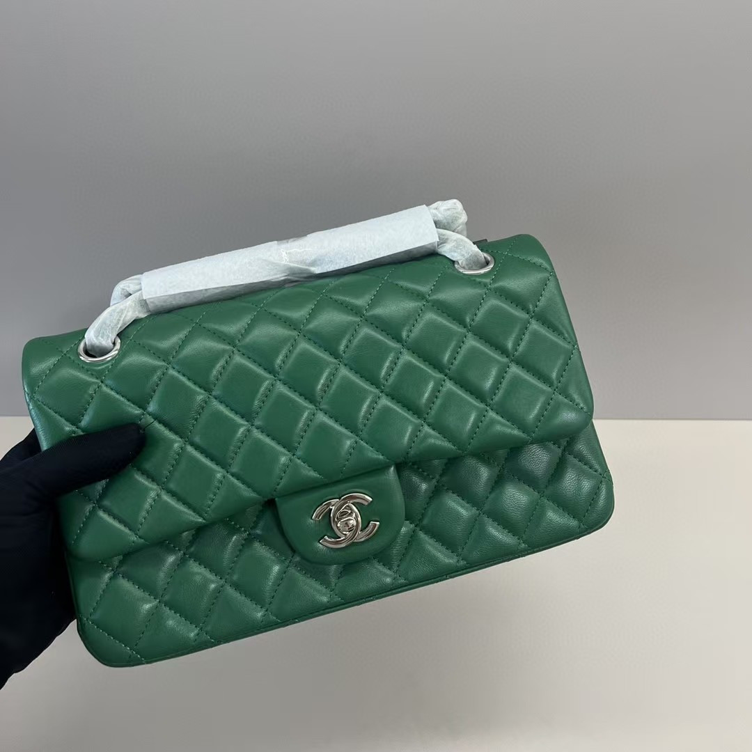 Ch**el Flap Bag 25x15x6cm