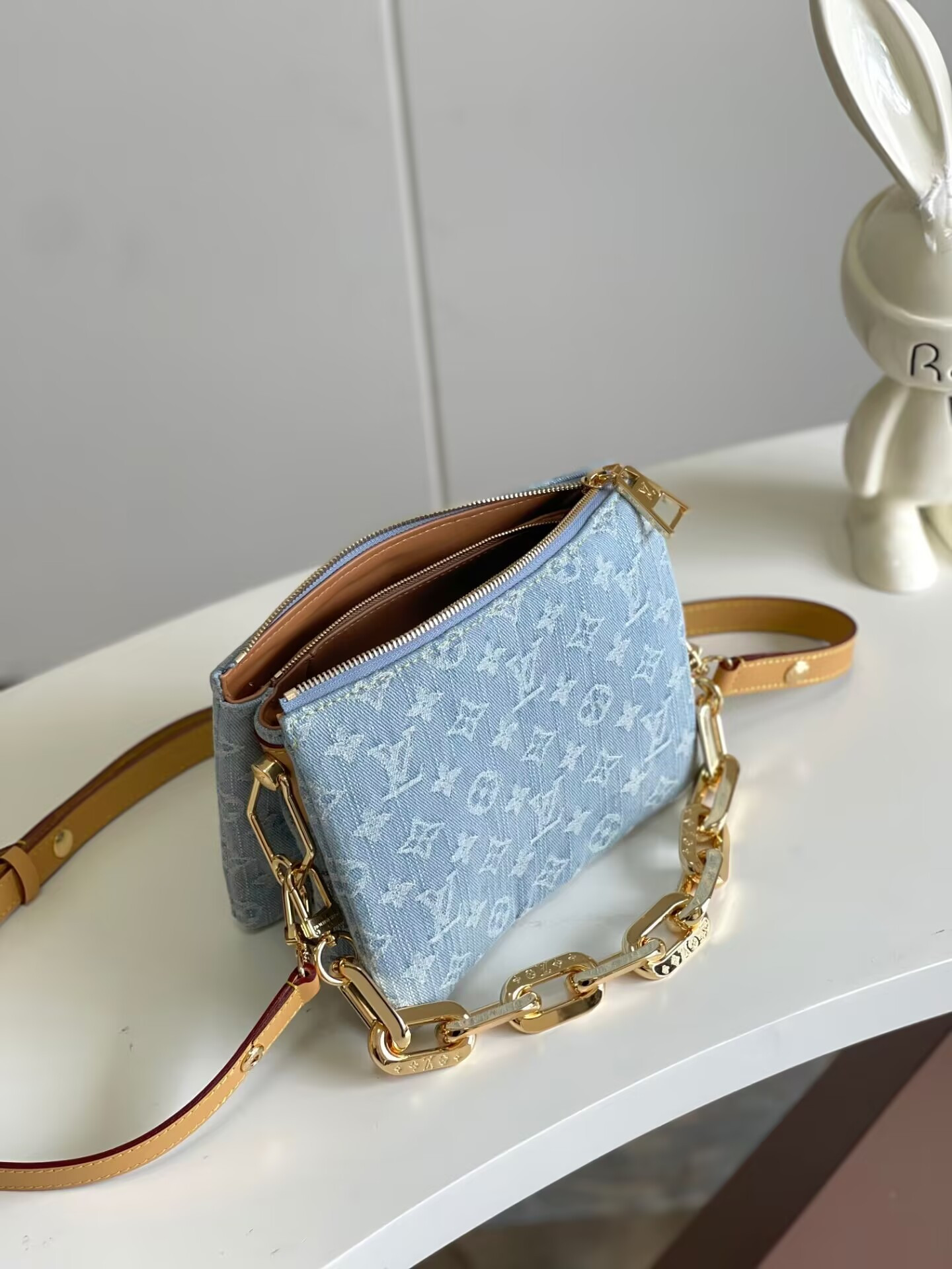 LV Coussin BB M11401 21x16x 7cm