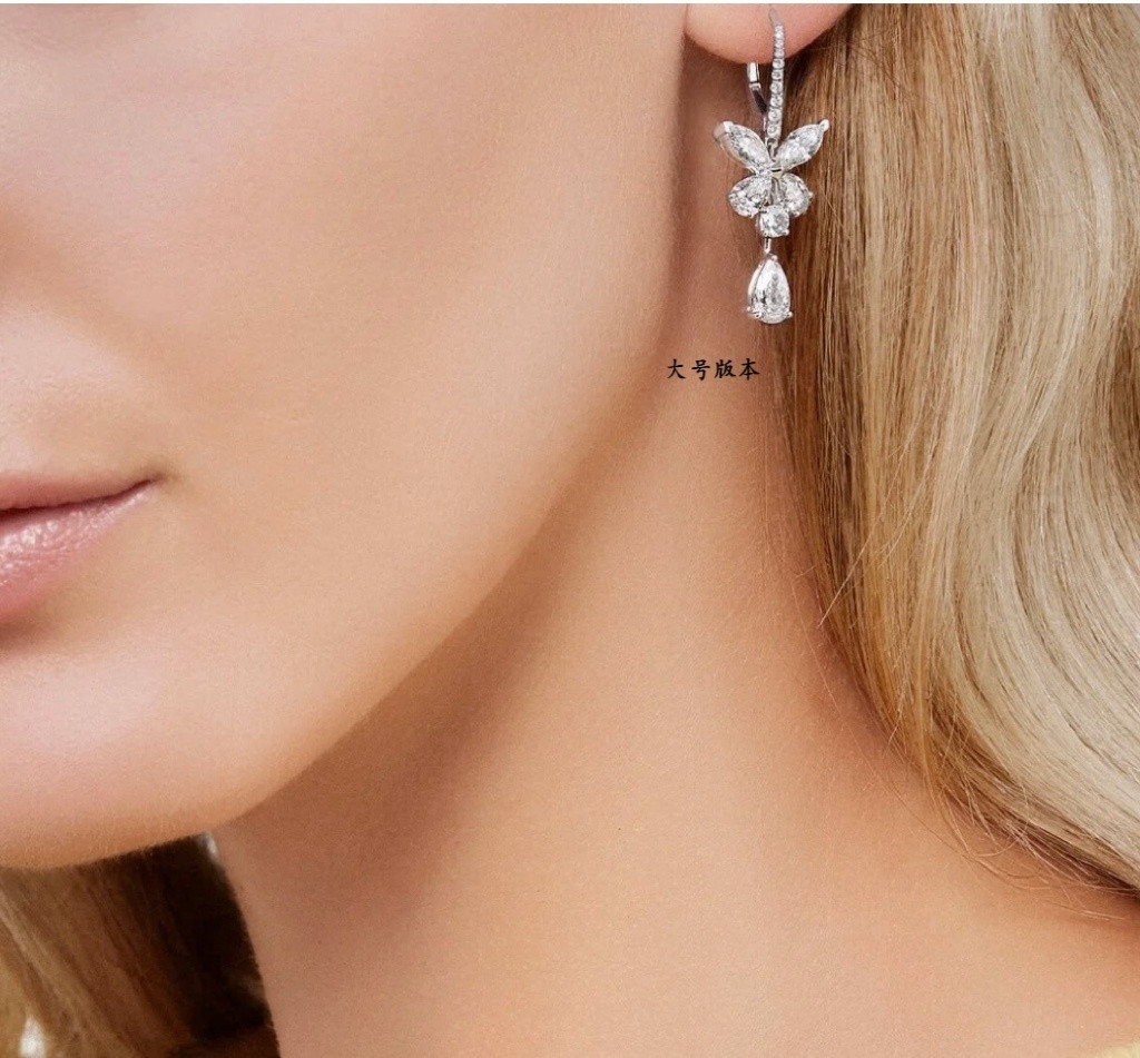 Graff D1am0nd-encrusted Butterfly Stud Earrings Ag925