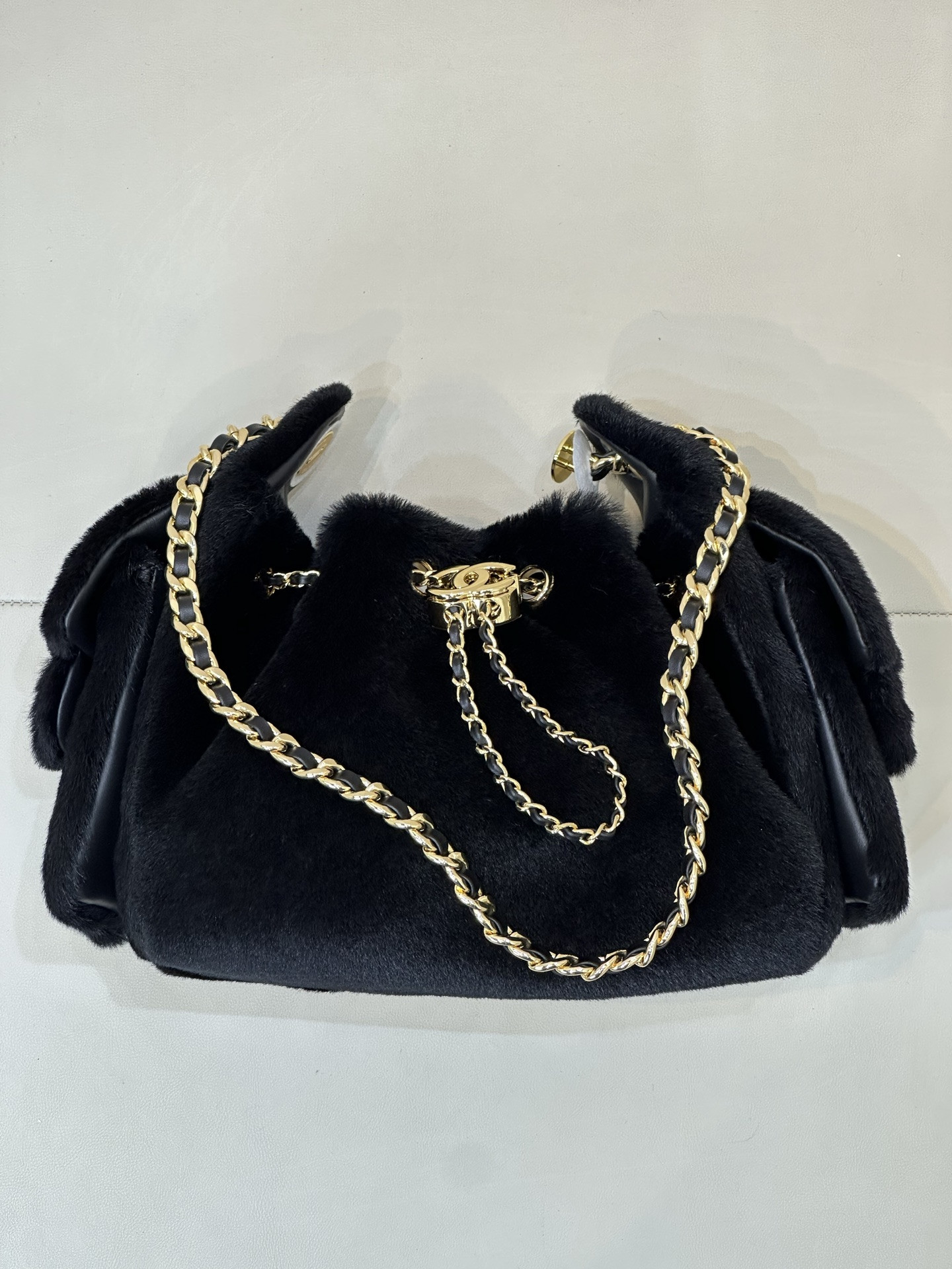 Ch**el 25C Bucket Bag 20x22x12.5cm