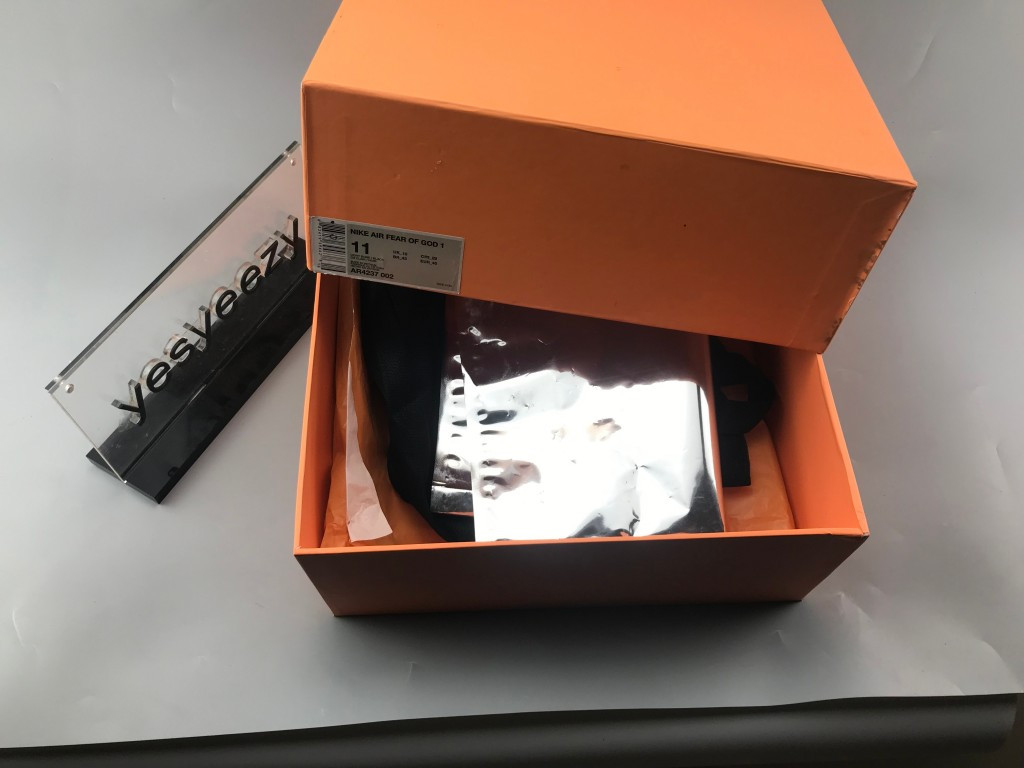 UA NIKE AIR FEAR OF GOD 1 "LIGHT BONE"