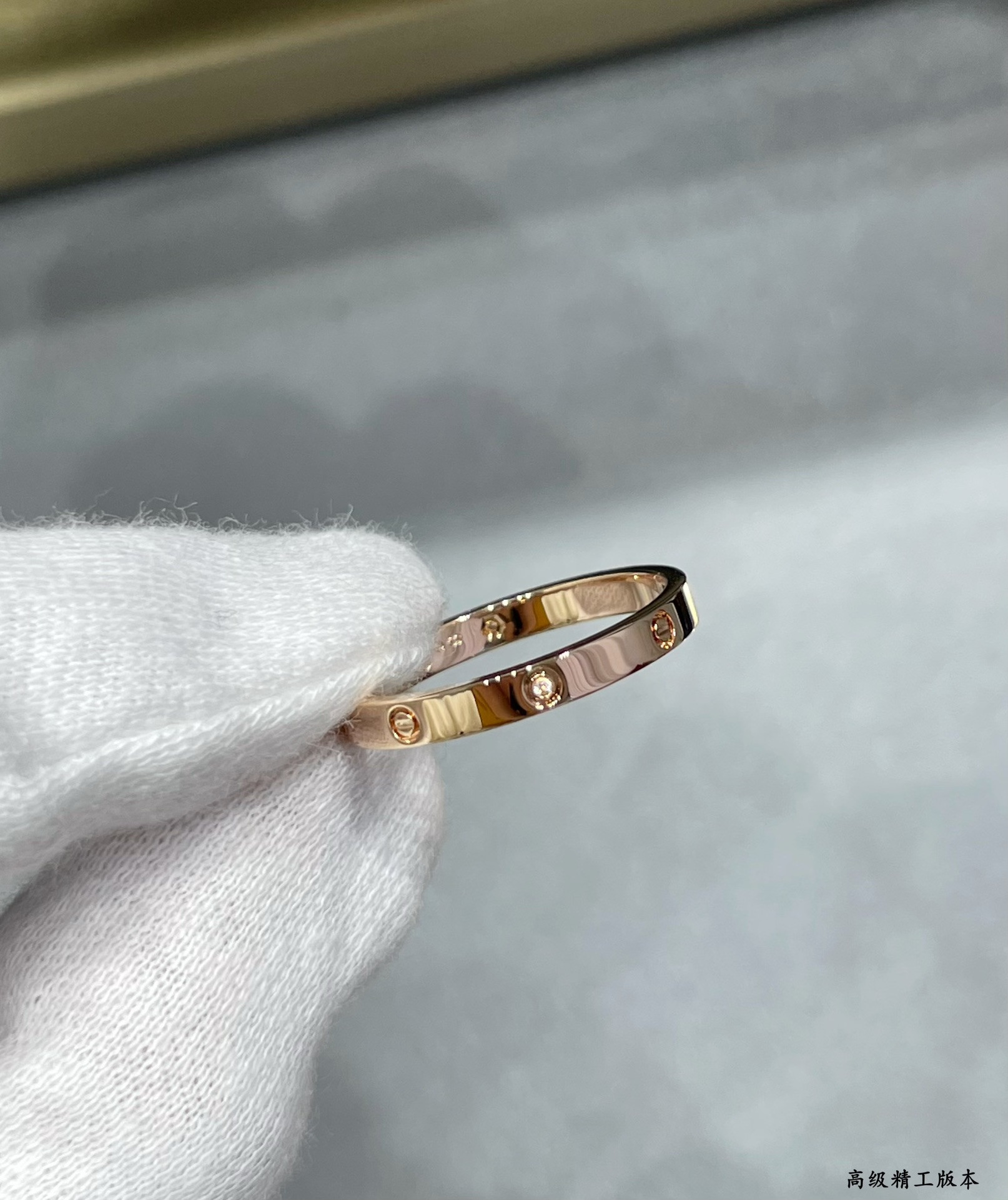 Ca*t1er narrow version four D1am0nd love ring
