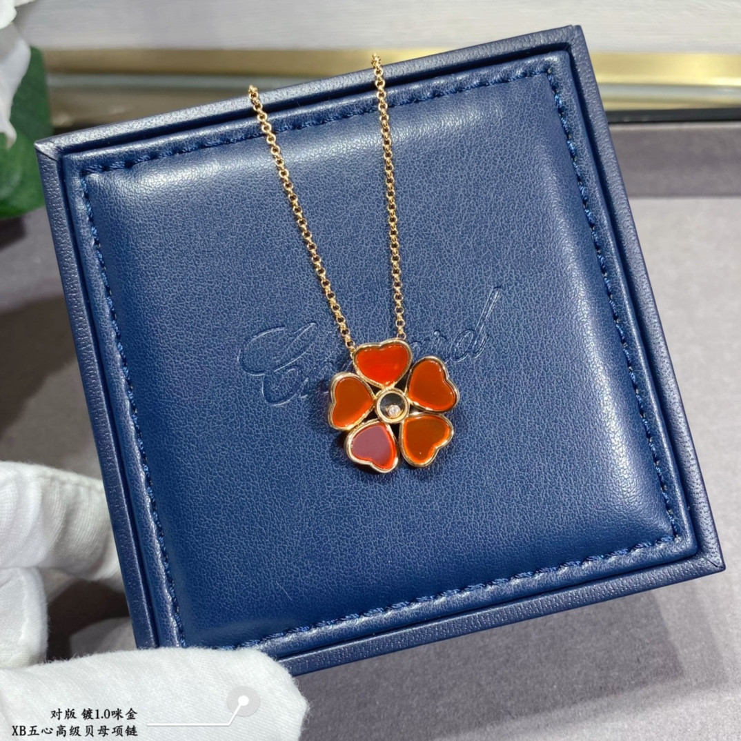 Chopard Five Hearts Mother-of-Pearl  Necklace