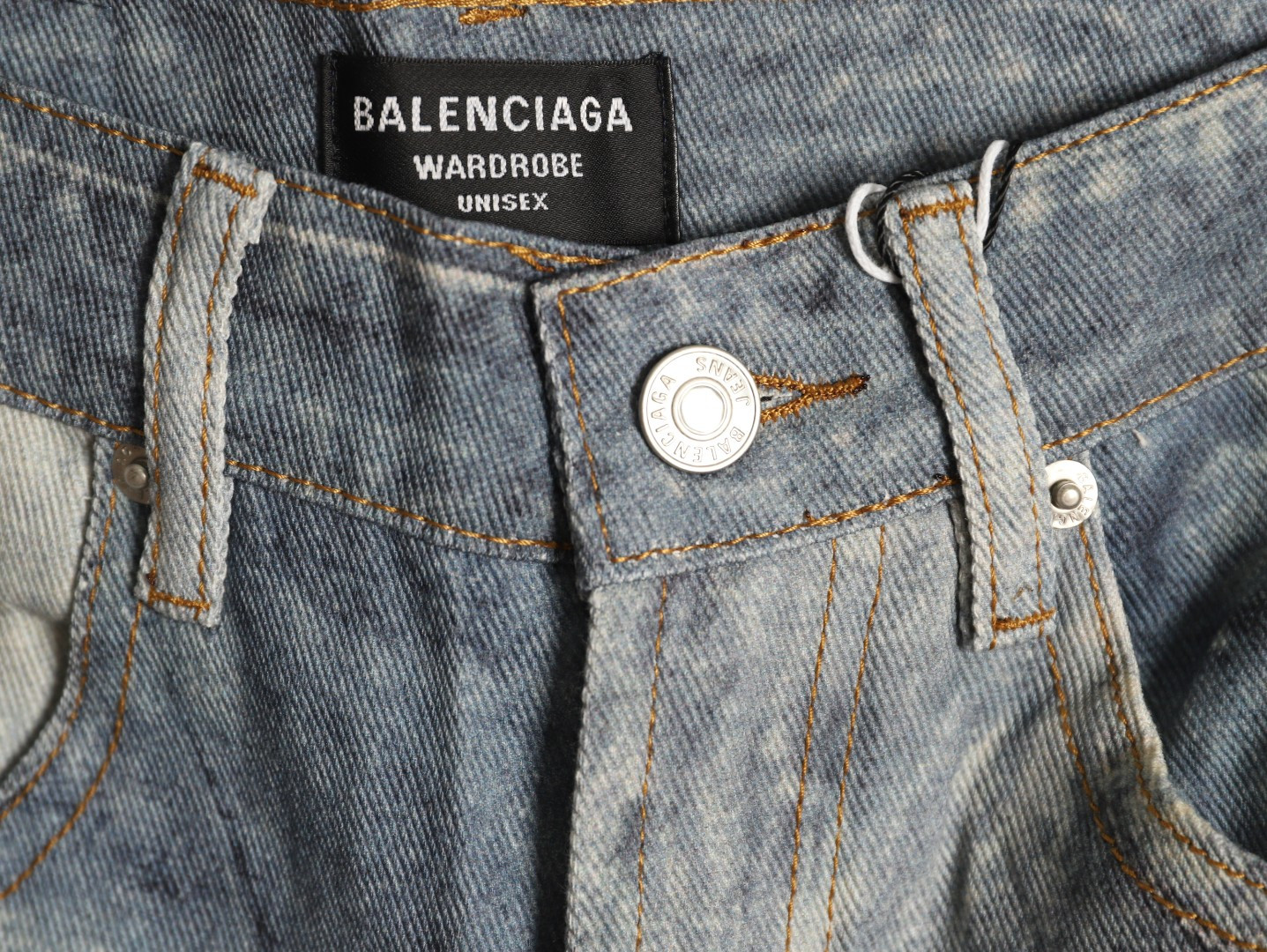 Ba1en*iaga Jeans