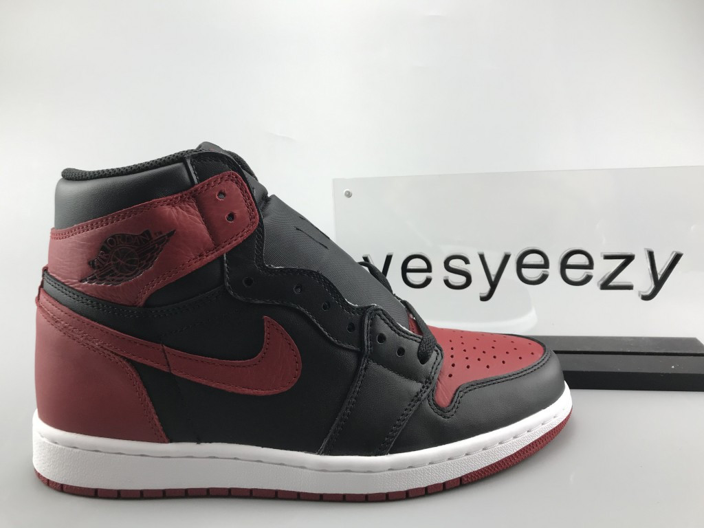 UA AIR JORDAN 1 RETRO HIGH OG "BANNED 2016 RELEASE"