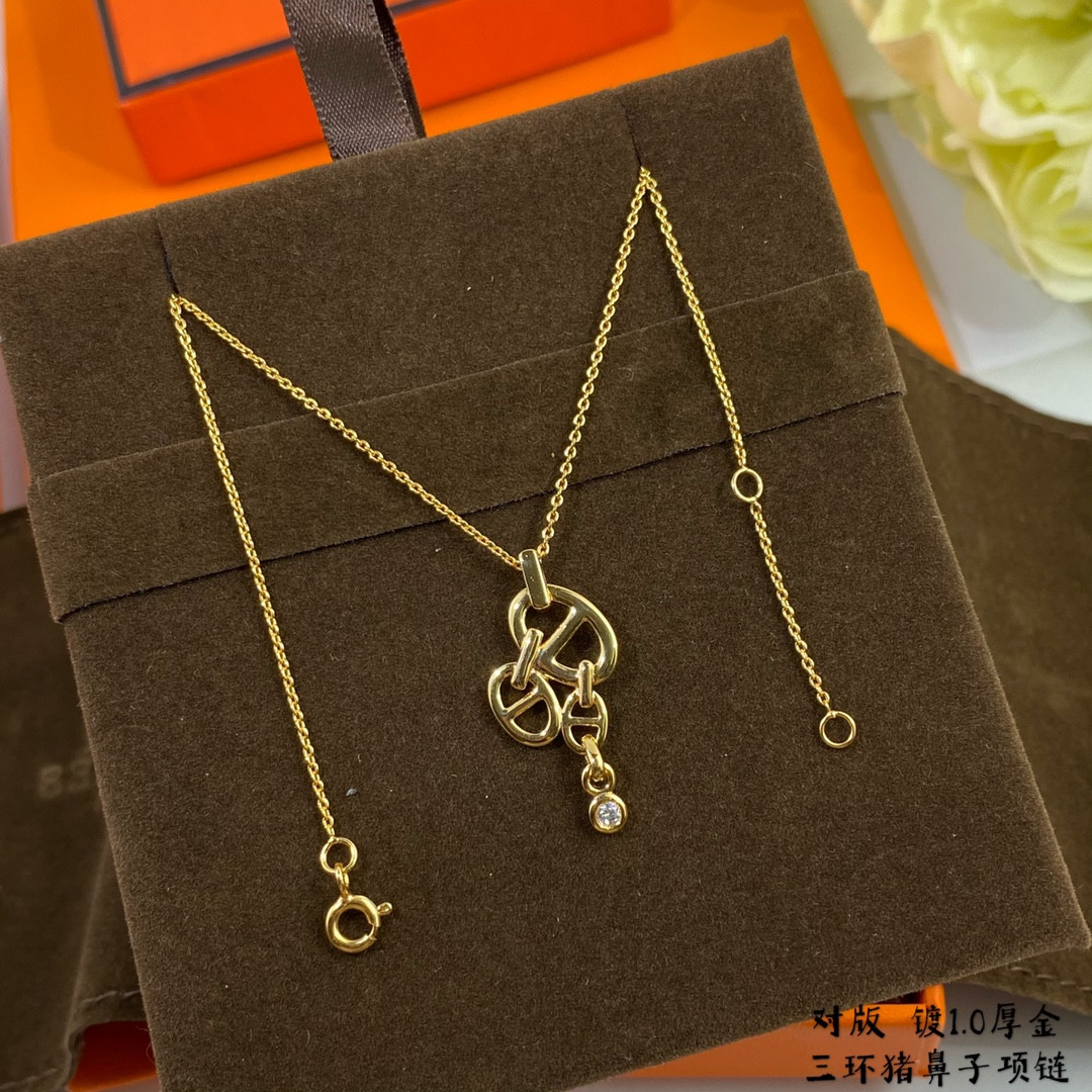 H**me5 Necklace