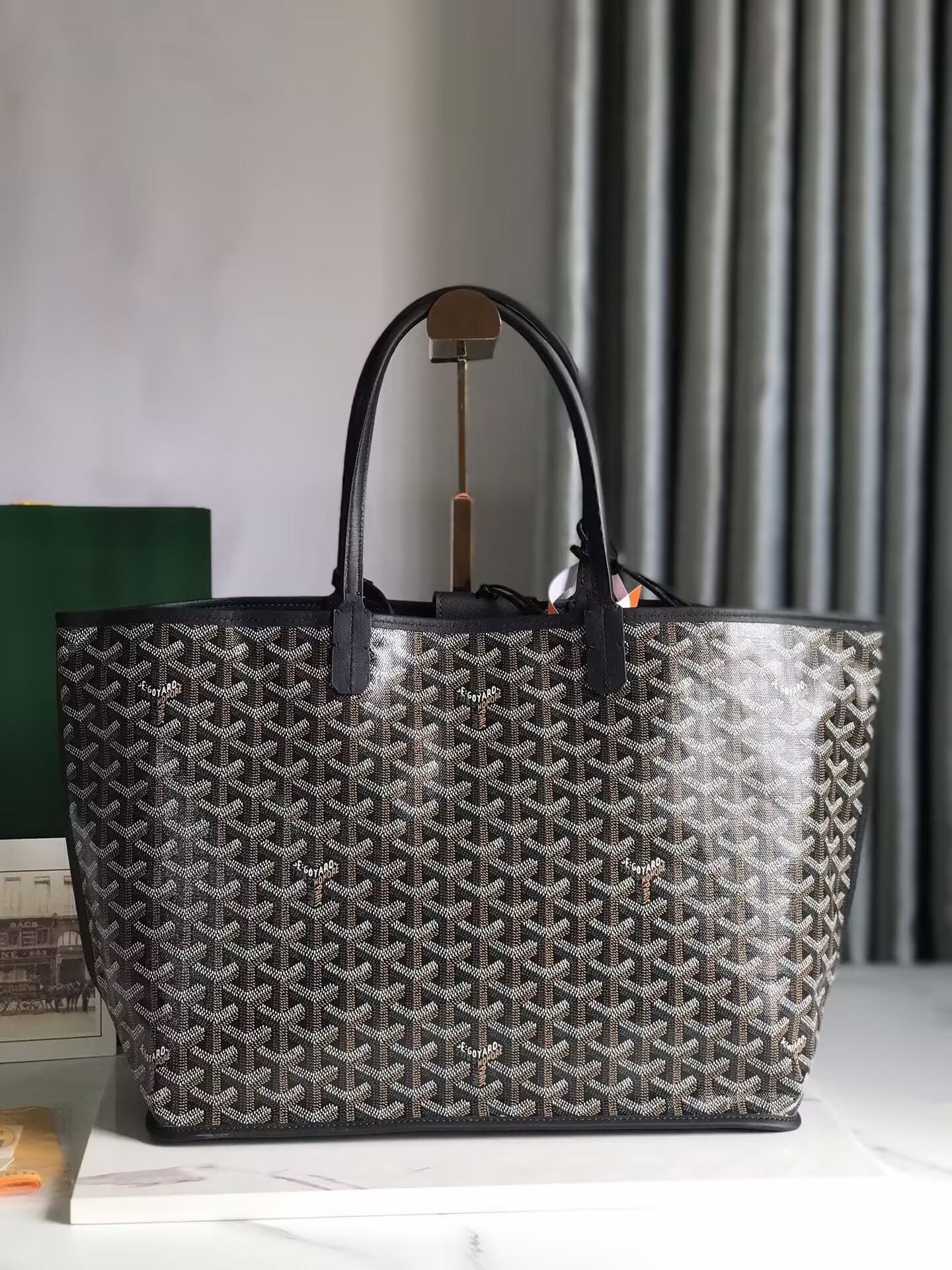 G09ard Anjou PM Bag 33x14.5x28cm