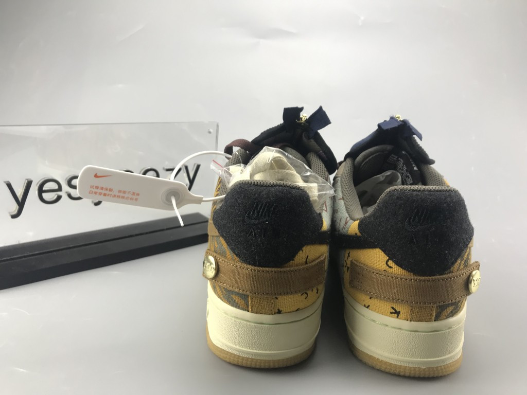 UA TRAVIS SCOTT X NIKE AIR FORCE 1 LOW "CACTUS JACK"