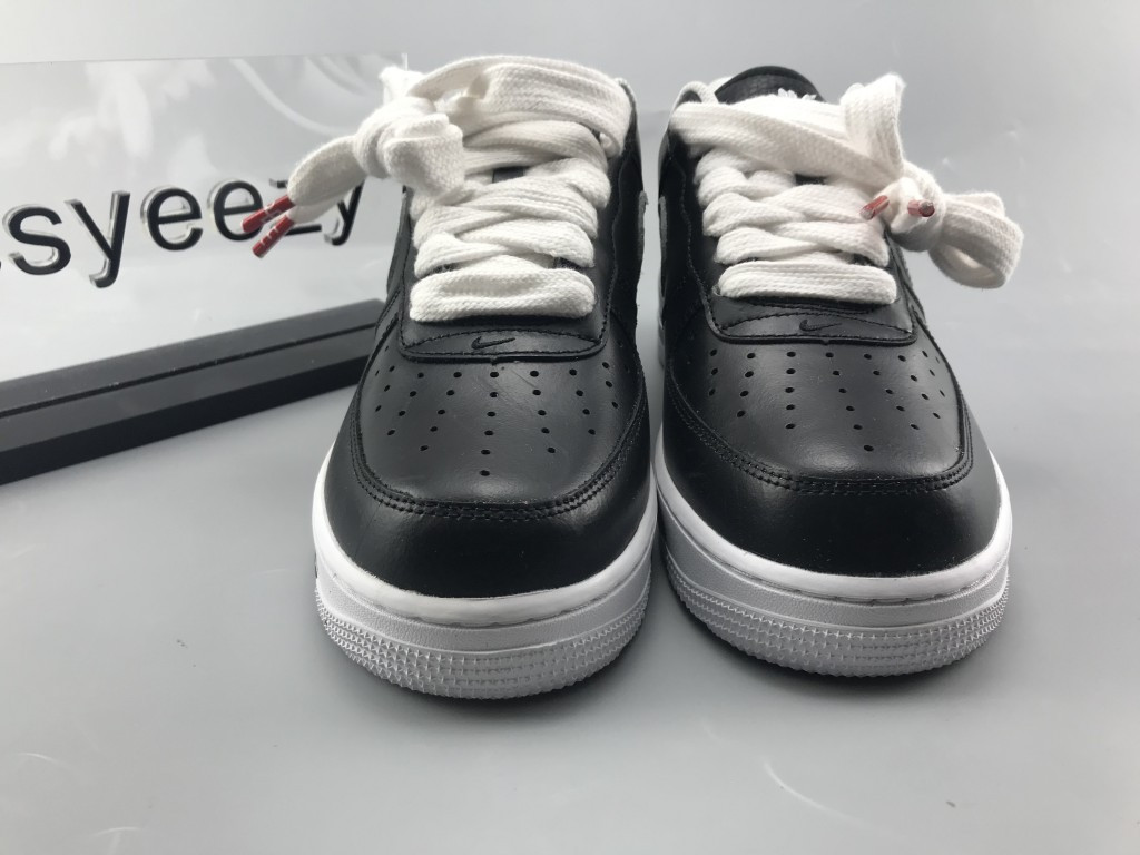 UA NIKE PEACEMINUSONE X AIR FORCE 1 LOW "PARA-NOISE"